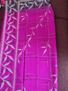 Pink Floral Print Saree