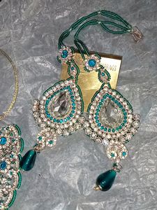 Heavy  Stone Jewellery Set