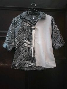 Unique Patterned Women's Top