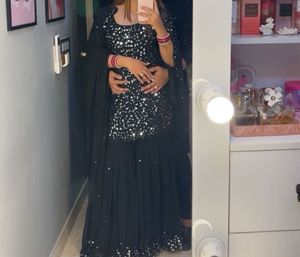 Black Embellished mirror work suit (check details)