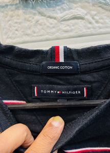 🇬🇧 Tommy Hilfiger Imported Tshirt
