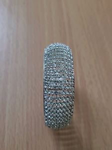 Silver Metal Zircon Bangle