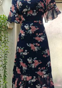 beautiful floral dress ,size M/L