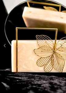 Nr By Nidhi Rathi Resin Box Clutch