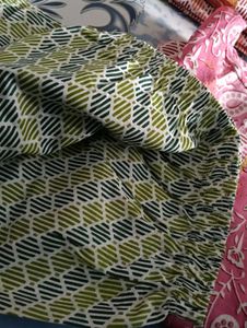 Women Ethnic Kurta Set