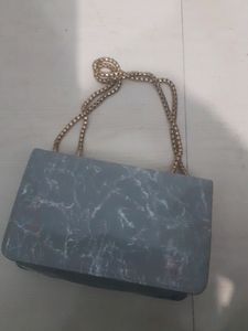 Flap Zipper, Sling Bag