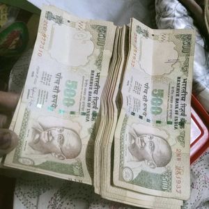 500 Rupee Notes 10