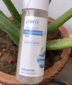 Plum Niacinamide Toner