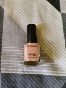 Studio West Vivid Nail Polish