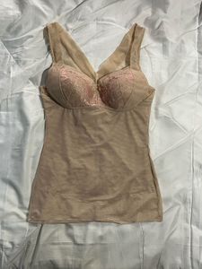 Lace Detail Shaping Tank Top