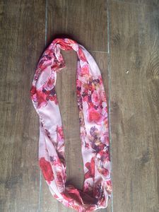 Set Scarves/Stoles/Mufflers - Free Cap