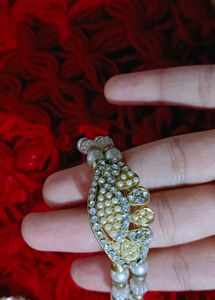 Three Beauties Bracelet