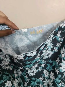 Floral Print adjustable Strap Sleeves Kurta