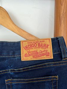 Brand New Indigo Bank Skinny Jeans – Classic &amp; Sop