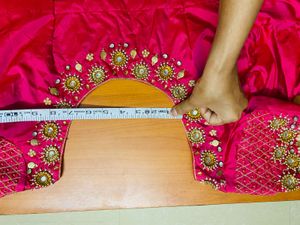 💕Pink Embellished Sari Blouse💕