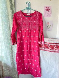 SALE:- Pink Embroidered Kurta