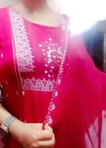 Nayra Cut Suit