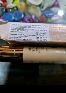 Combo Charlotte Tilbury Foundation &amp; Serum