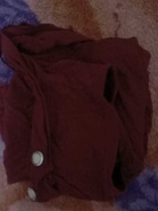 maroon cauler jaket