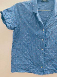 ✨ Stylish Blue Printed Shirt – Size S ✨