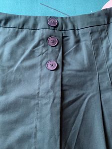 Women Solid Skorts Green Skirt