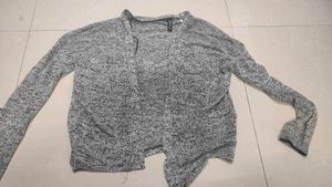 H&amp;M Gray Long Sleeve Shirt