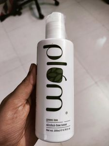 Plum Green Tea Toner 200ml