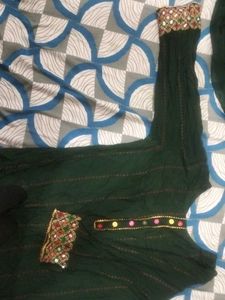 Green Embellished Kurta with dupatta