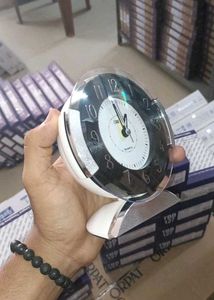 Modern Quartz Clock