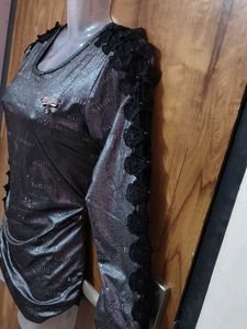 EXCLUSIVE 💖 DESIGNER 💝Elegant Silver &amp; Black Top