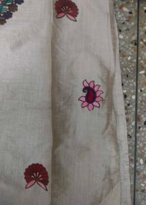 Women Silk Embroidered Kurta
