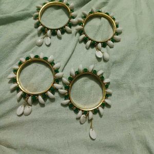 Kodi Bangles 4 Pic