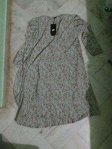 Floral Print Pleated Dress