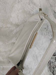 White Shoulder Bag