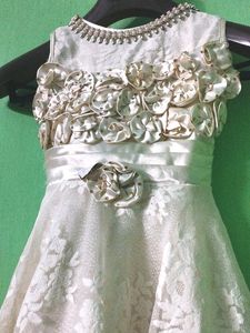 Girls Frock.