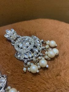 Pearl Drop Earrings