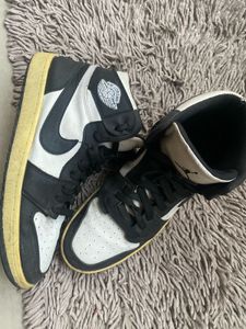 Air Jordan Sneakers