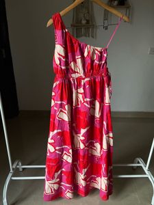 Fit&amp;Flare One Shoulder Pink Floral Maxi