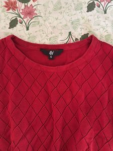 Maroon Knitted Top