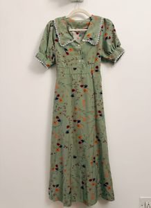 Floral Midi Dress – Soft Silk Fabric