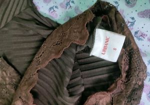 Urbanic brown Pinteresty Top 🤎🍑