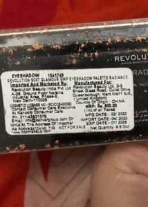 Makeup Revolution Soft Radiance Eyeshadow Pallete