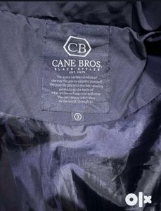 CANEBROS Cropped Puffer Jacket