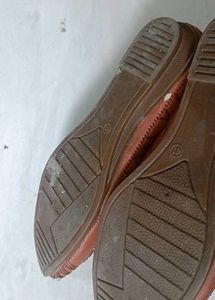 Ethnic Brown Juttis