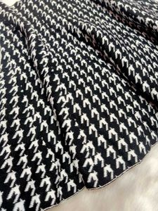 🖤🤍Houndstooth Mini Skirt🖤🤍