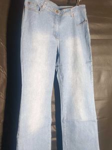 Light Wash Jeans