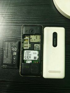 Nokia Keypad Multimedia Phone