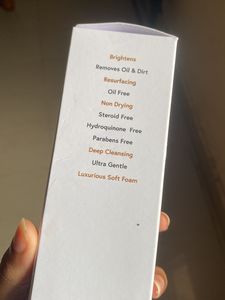 OMNIFADE Face wash
