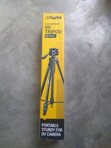 DigiTek Lightweight DV Tripod DTR 550 LW For Camera/Mobile