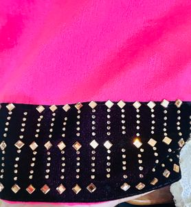 Saree With Black Stone Border